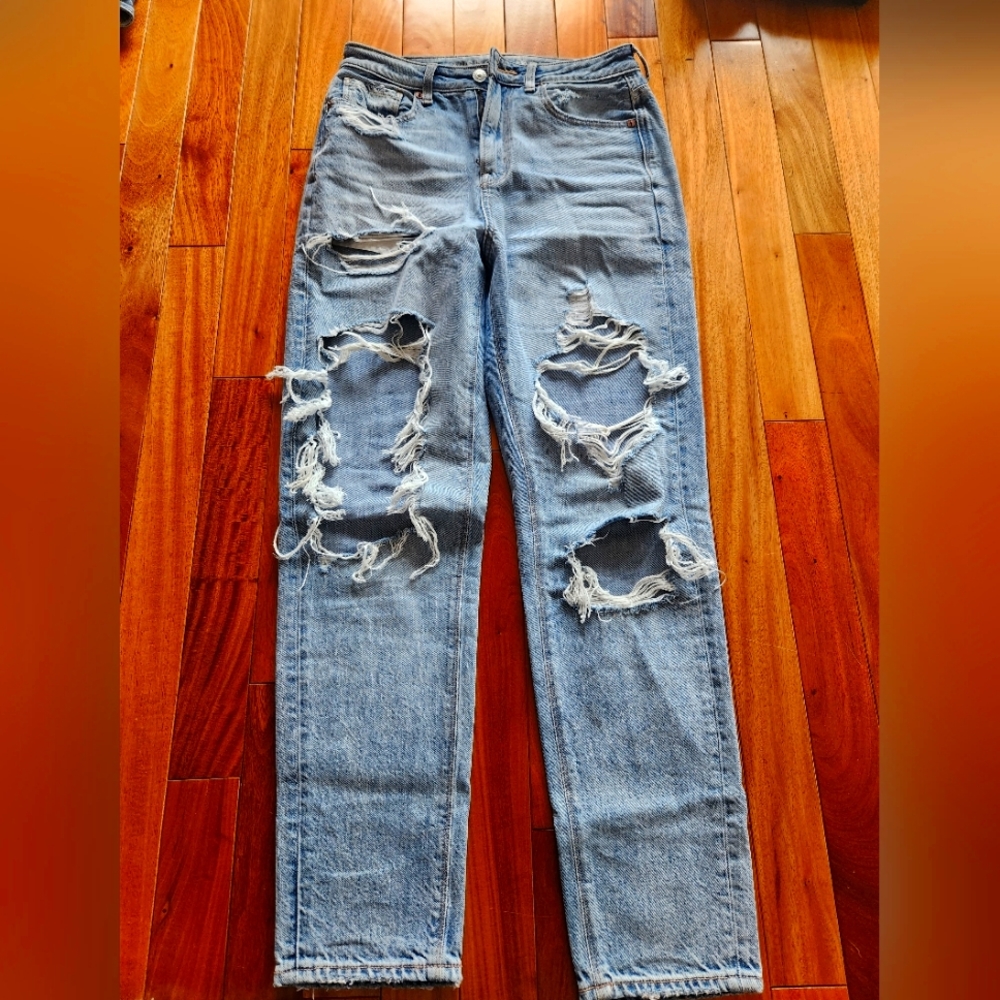 mom jeans
